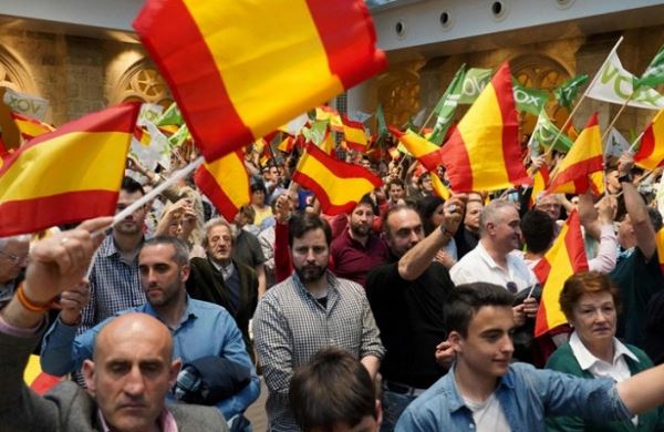 <br />
Испанию охватил «политический паралич»<br />
