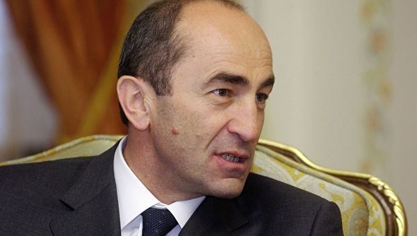 <br />
Суд освободил экс-президента Армении Кочаряна<br />
