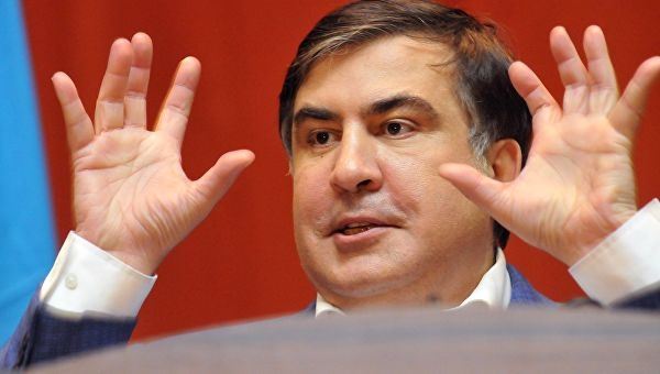 <br />
Саакашвили открыл в США завод по производству чачи<br />
